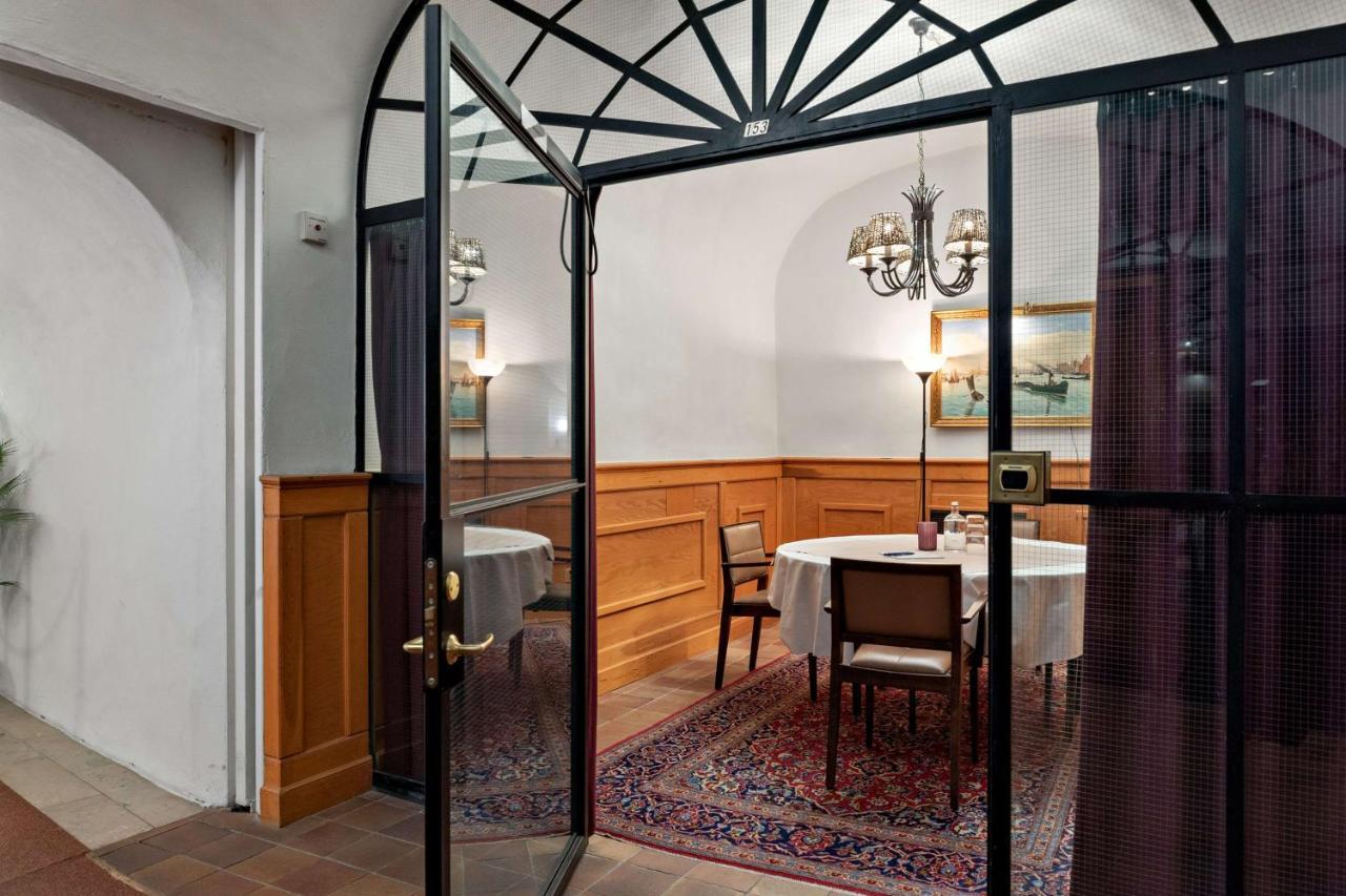 Best Western Strand Hotel VBY Extérieur photo
